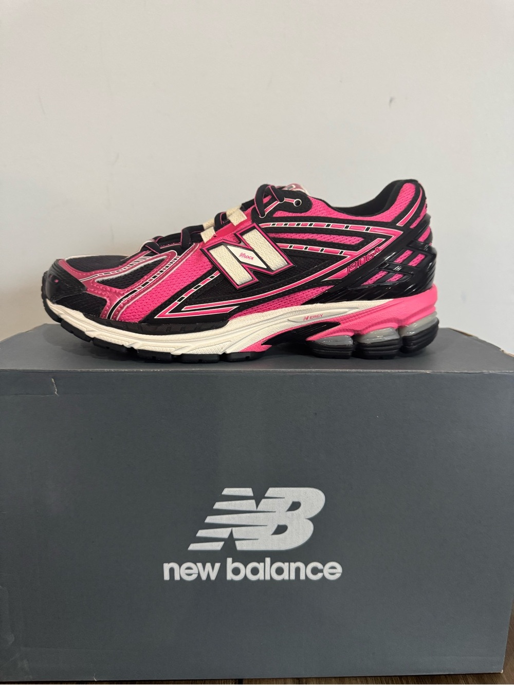 New Balance 1906R Women's Running Desert Heat Black Pink Shoes